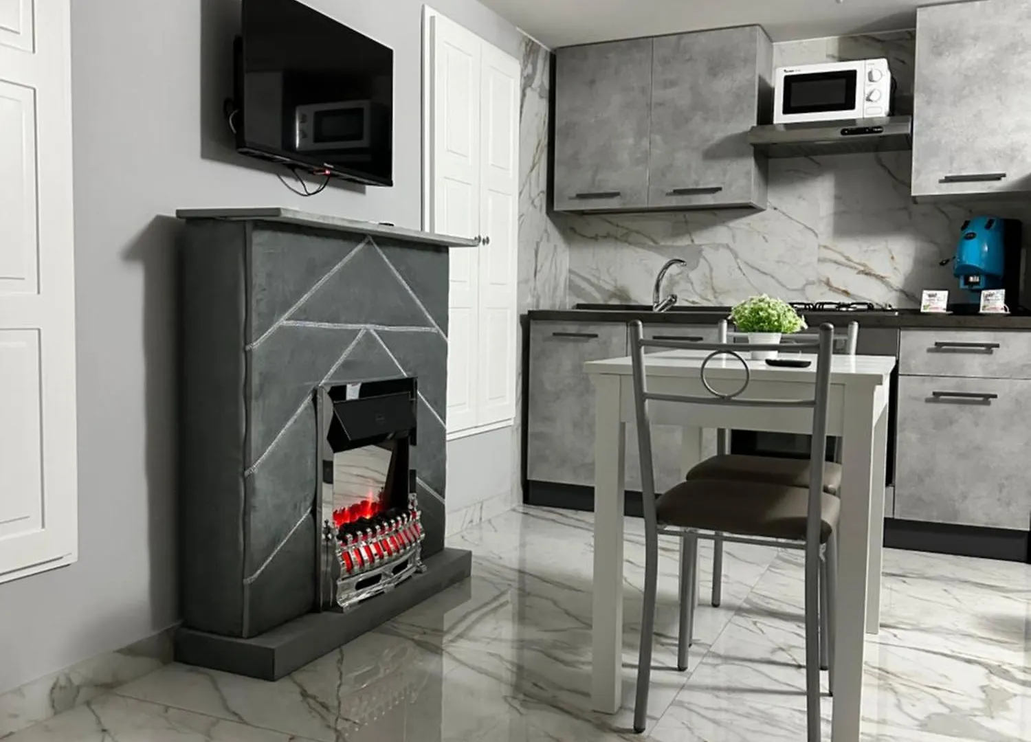 شقة B&B Peppino De Filippo نابولي