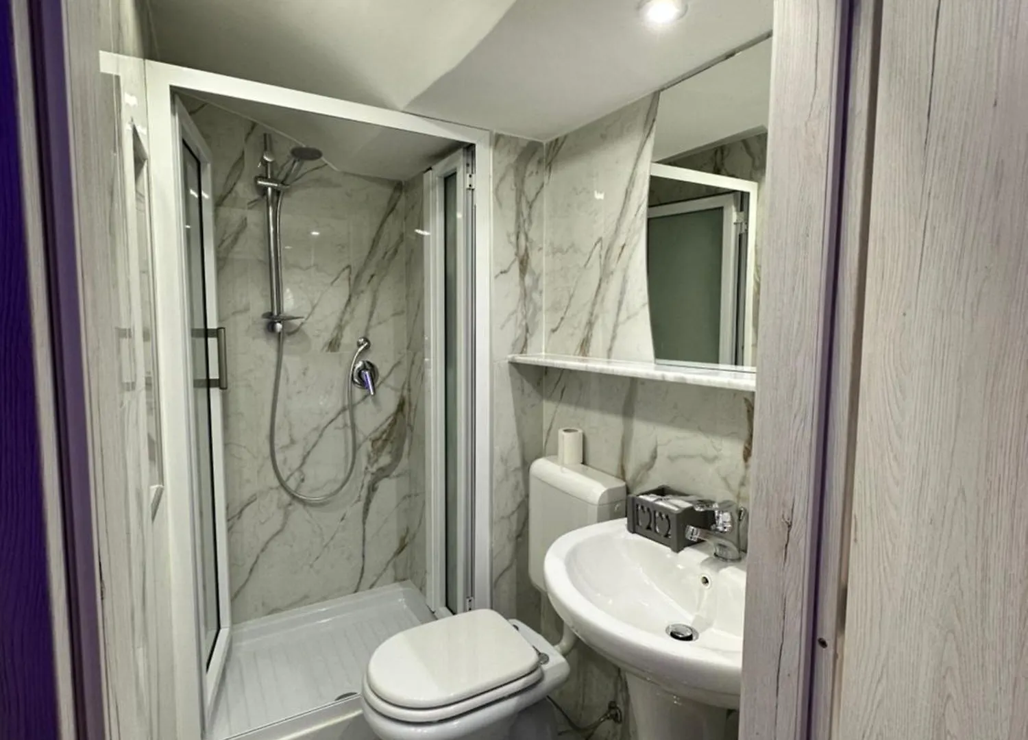 B&B Peppino De Filippo Naples Italy