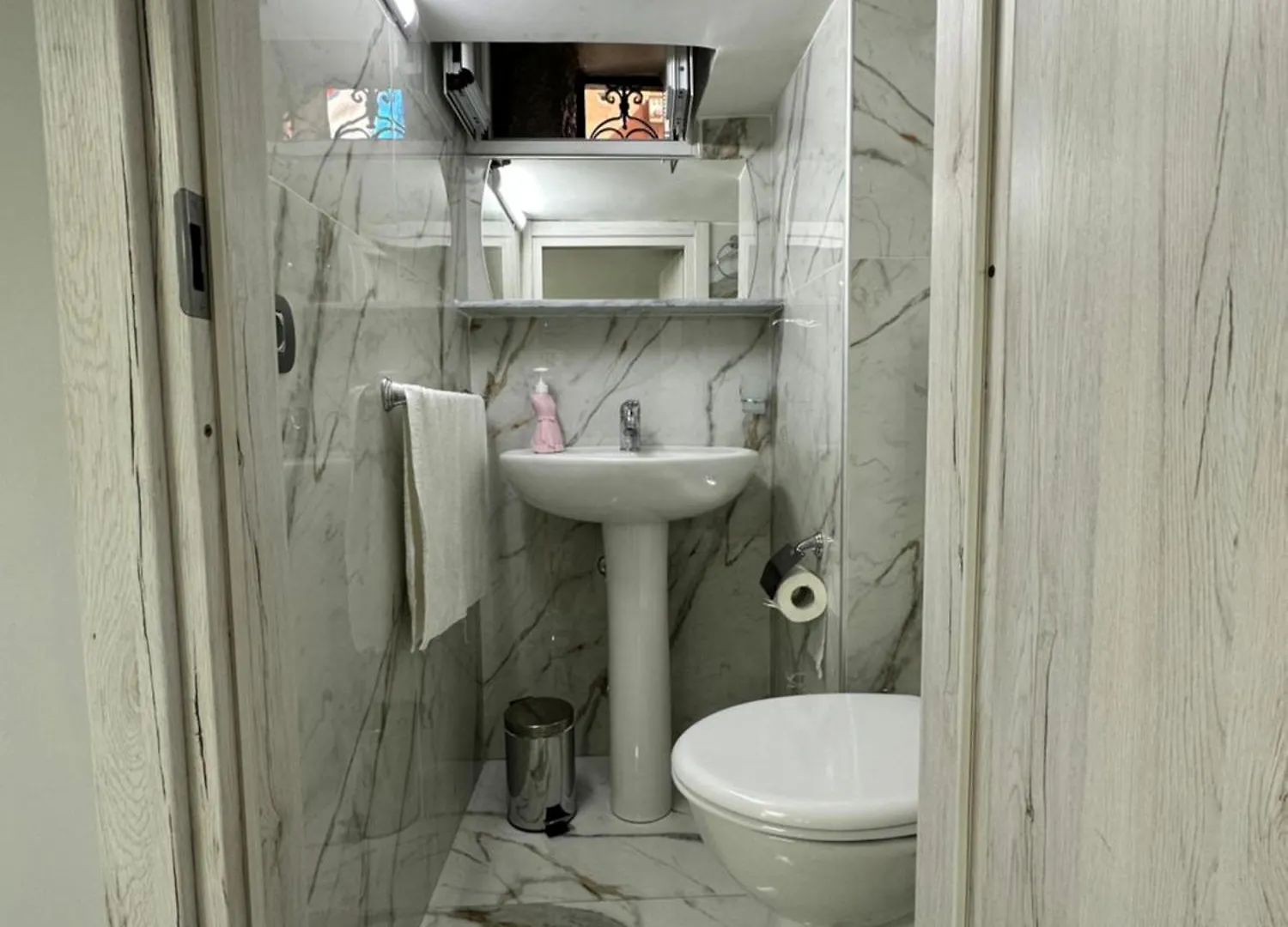 B&B Peppino De Filippo Naples